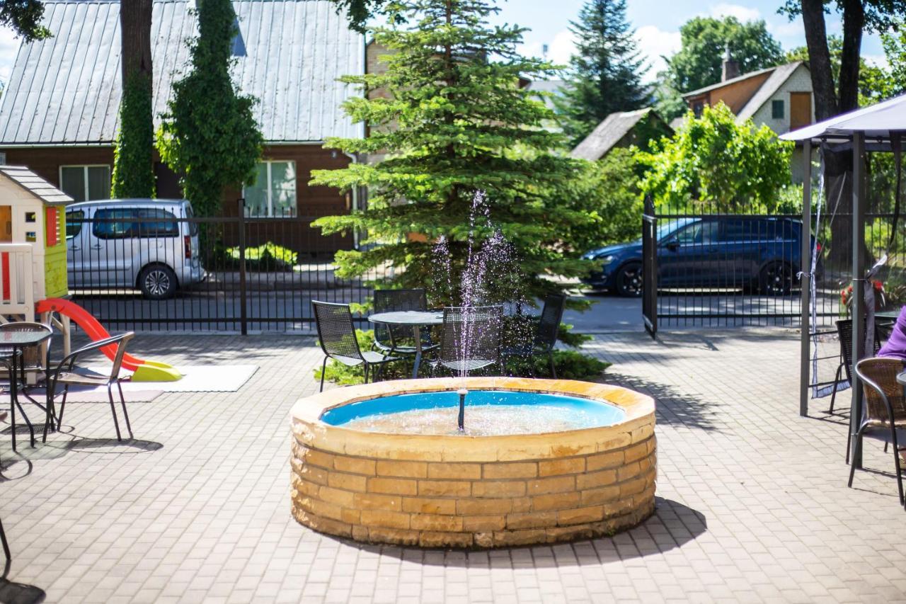Avanti Apgyvendinimas-Restoranas Biržai Exterior foto